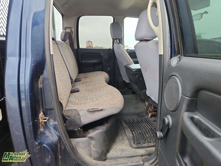 2004-dodge-ram-2500-image-18
