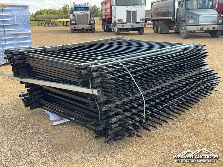qty-of-(24)-10-ft.-galvanized-steel-fence-image-2