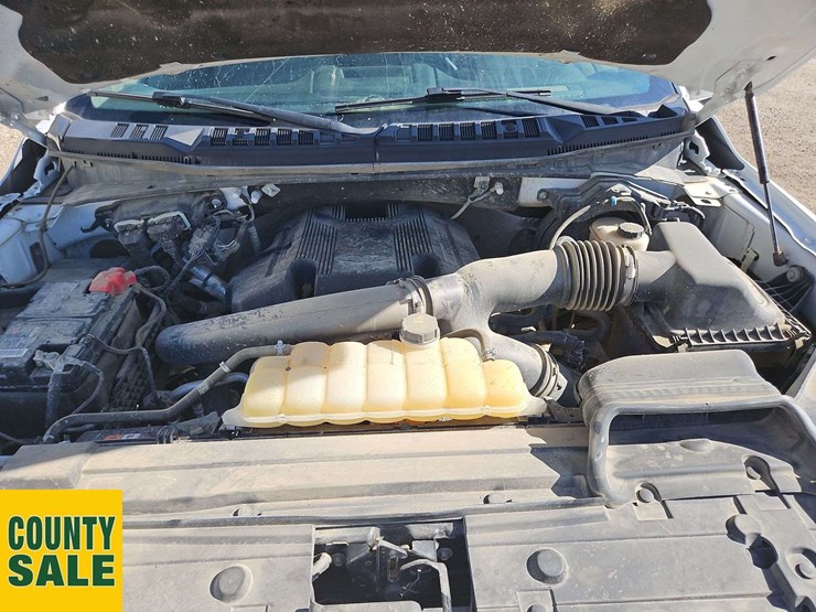 2019-ford-f150-image-27