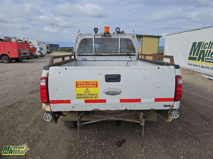 2011-ford-f250-image-6