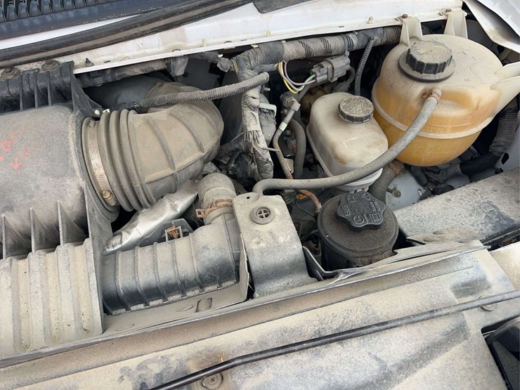 2017-ford-e450-image-19