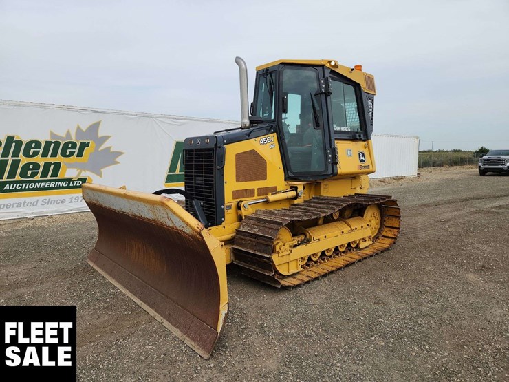 2016-deere-450j-image-1