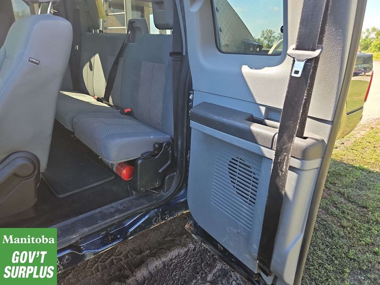 2013-ford-f250-image-24
