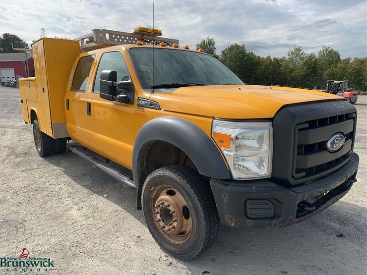 2012-ford-f550-xl-image-3