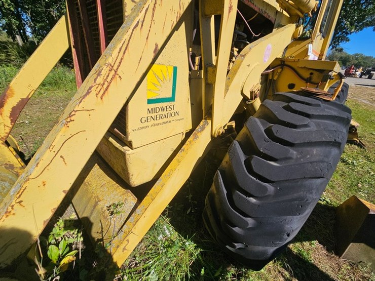 #2533-•-bucyrus-erie-200-4-series-iii-dynahoe-backhoe-image-55