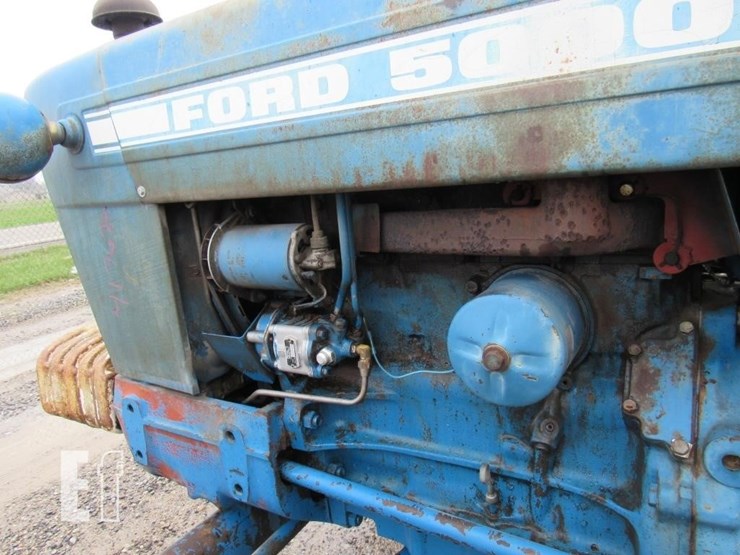 1968-ford-5000-image-17
