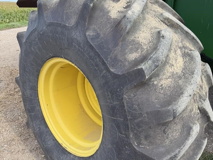 2009-john-deere-9770-sts-image-54
