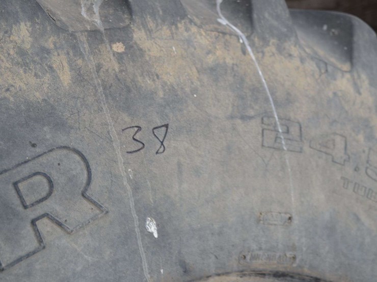 (4)-24.5r32-tires-image-4