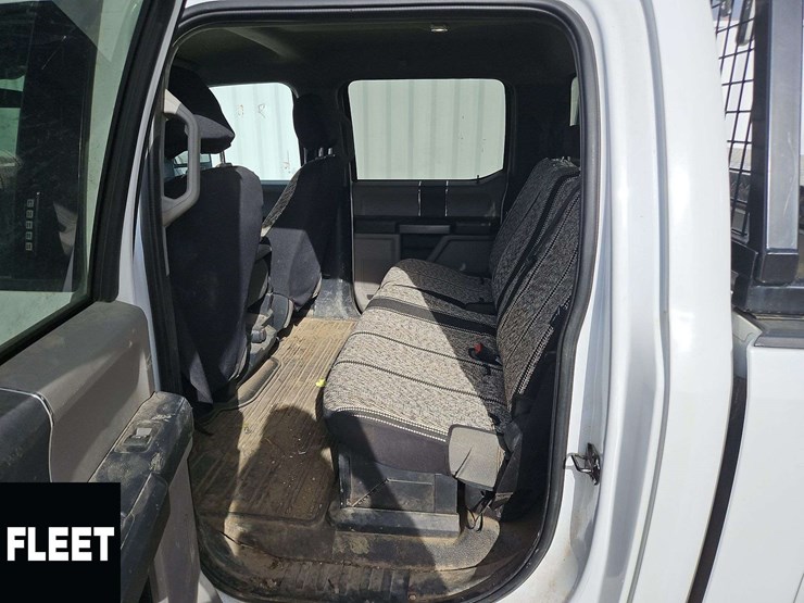 2022-ford-f250-image-14