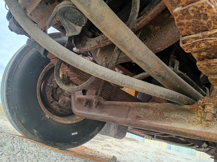 2000-international-4900-image-25