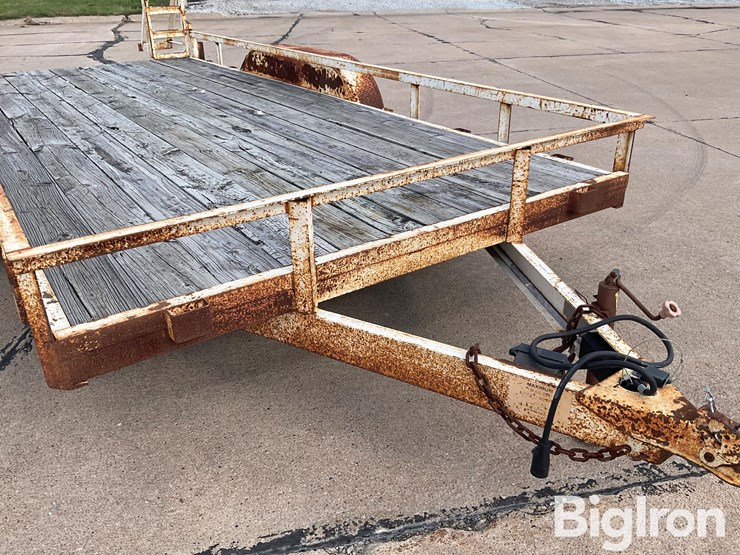 2001-ullhaul-t/a-flatbed-trailer-image-15