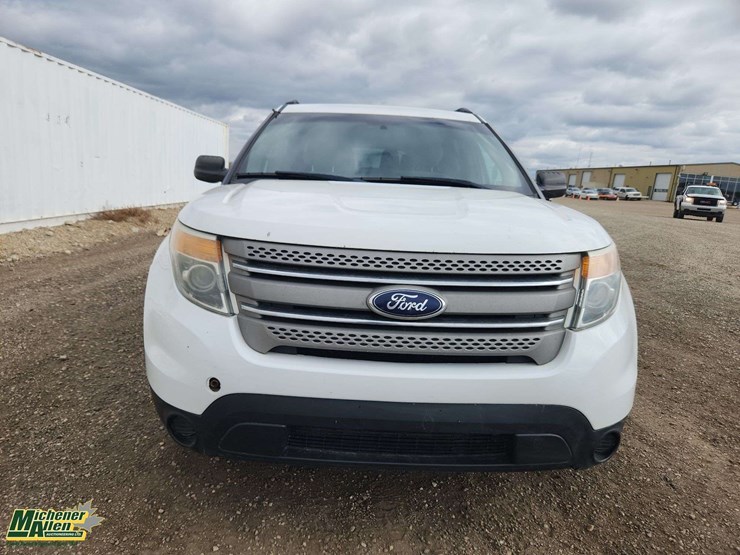 2013-ford-explorer-image-7