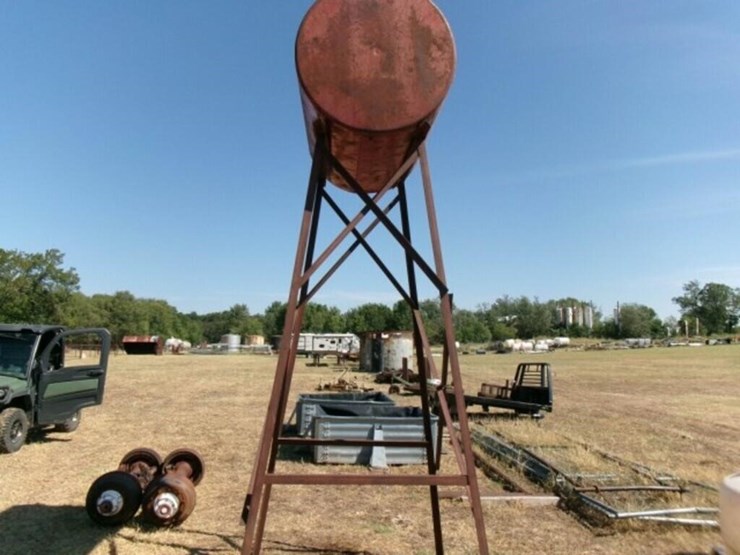 tank,-500gal-overhead-(red)-diesel-storage-w/stand-image-3