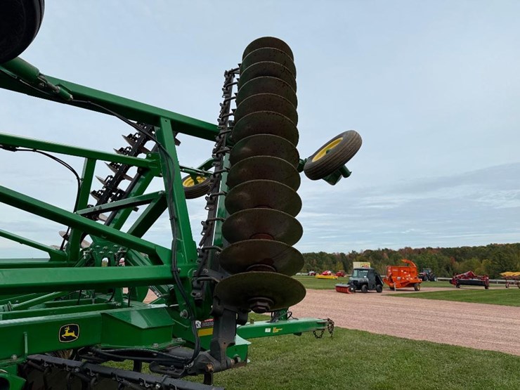 john-deere-2623-image-17