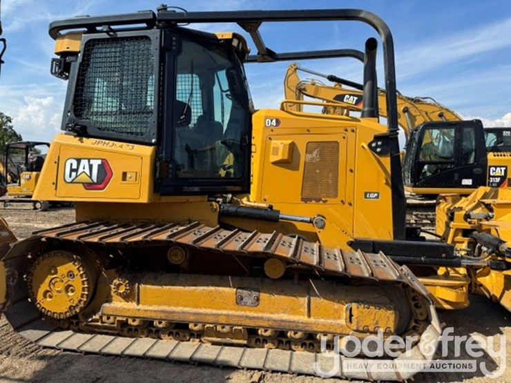 2021-caterpillar-d4-lgp-image-1