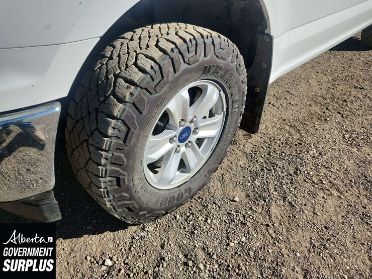 2019-ford-f150-image-10