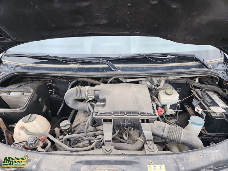 2013-mercedes-benz-sprinter-3500-image-29