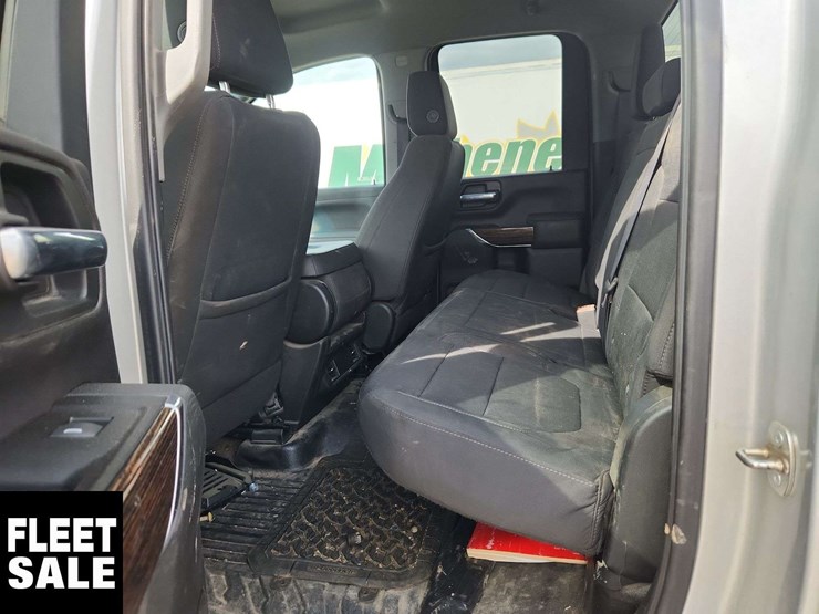 2022-gmc-sierra-2500hd-image-14