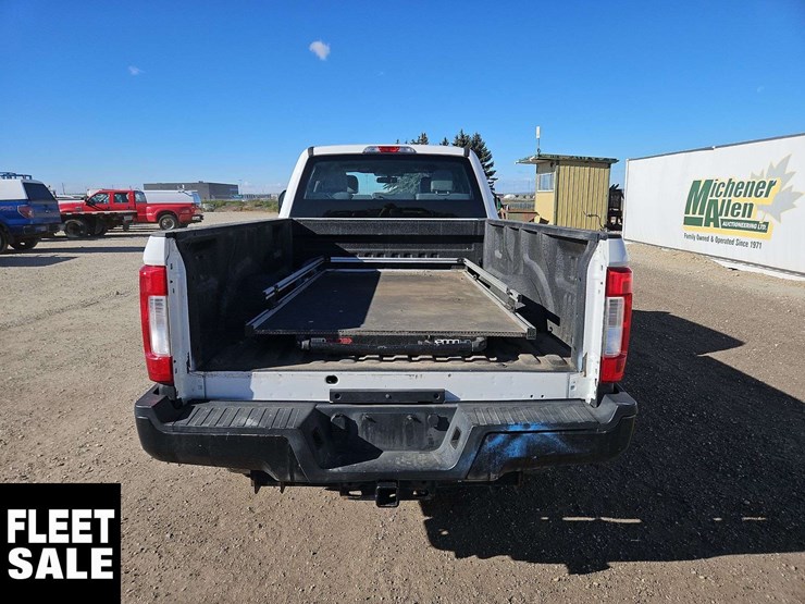 2019-ford-f250-image-13