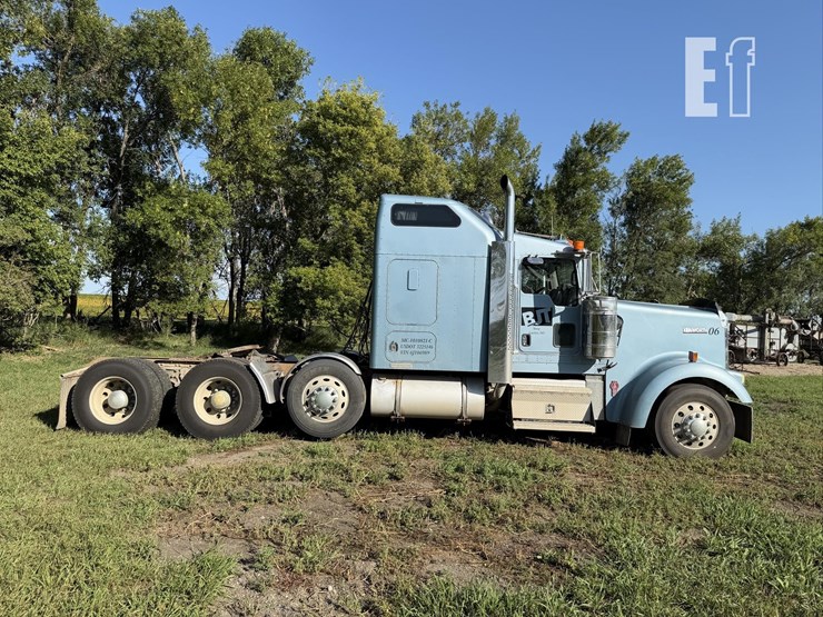 2006-kenworth-w900-image-4