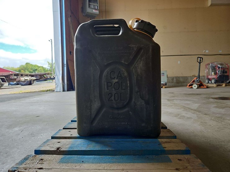 4-20l-diesel-fuel-cans-image-4