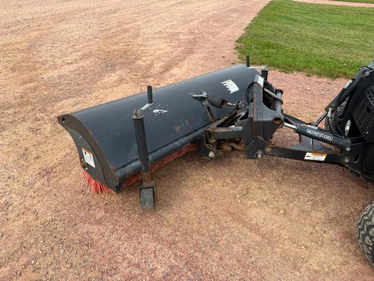 polaris-brutus-hd-pto-image-26