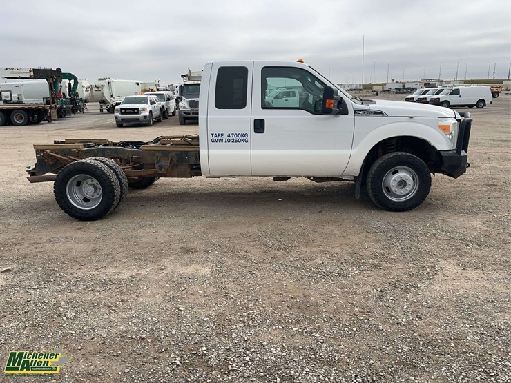 2014-ford-f350-image-7