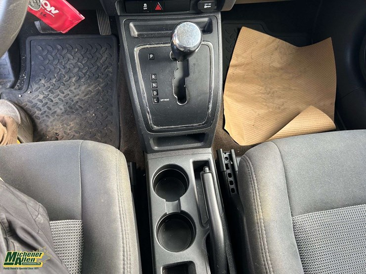 2016-jeep-patriot-image-11