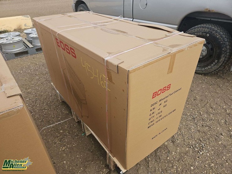 unused-boss-16-drawer-rolling-workbench-tool-box-with-peg-board-&-tools--qty-1-image-11