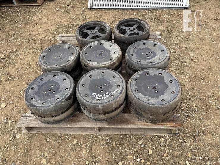 jd-planter-guage-wheels-image-1