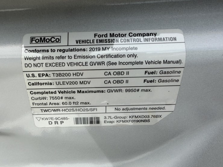2019-ford-transit-image-14