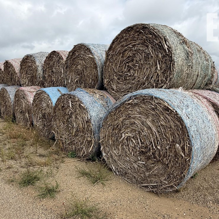 210X CORN STOVER BALES