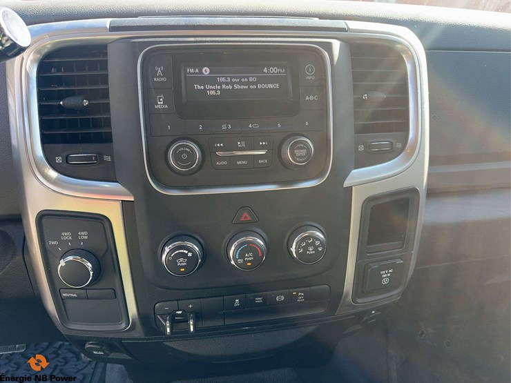 2018-ram-3500-slt-image-21