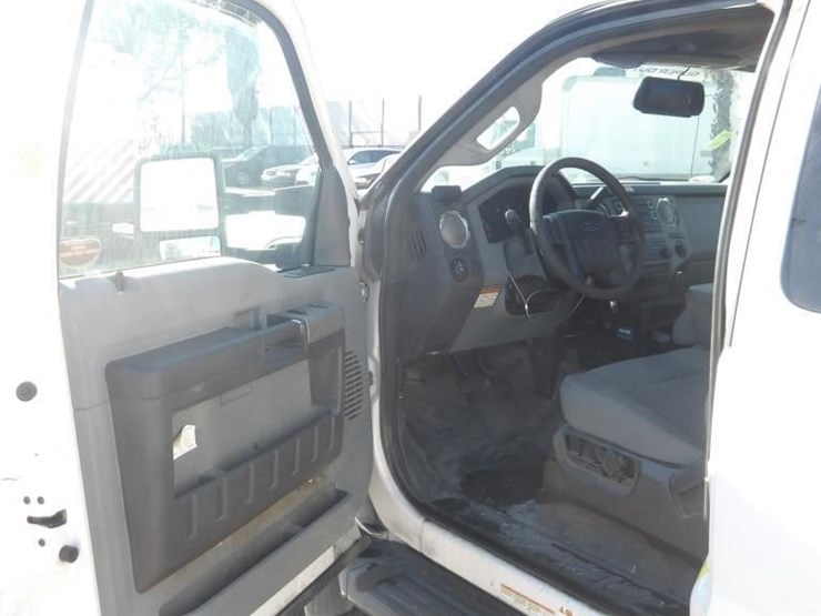 2015-ford-f450-image-24