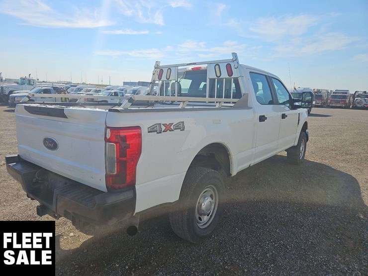 2019-ford-f350-image-3