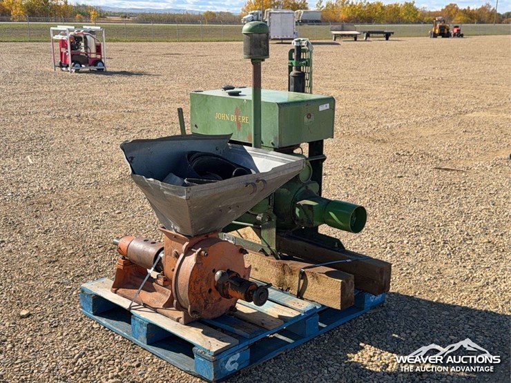 john-deere-luc-image-2