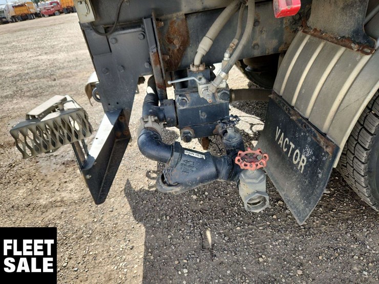 2014-international-workstar-7500-image-46