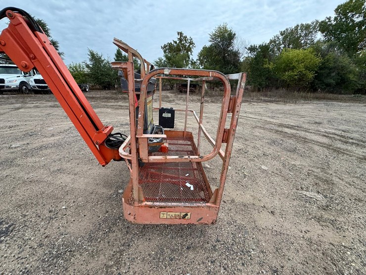 2005-jlg-450aj-image-39