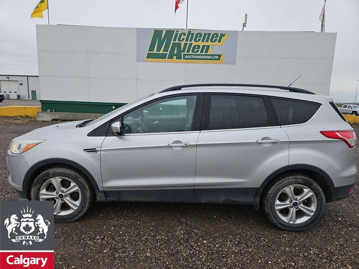 2015-ford-escape-se-image-5