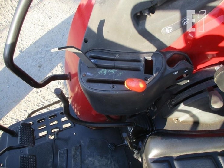 2009-case-ih-farmall-65c-image-8