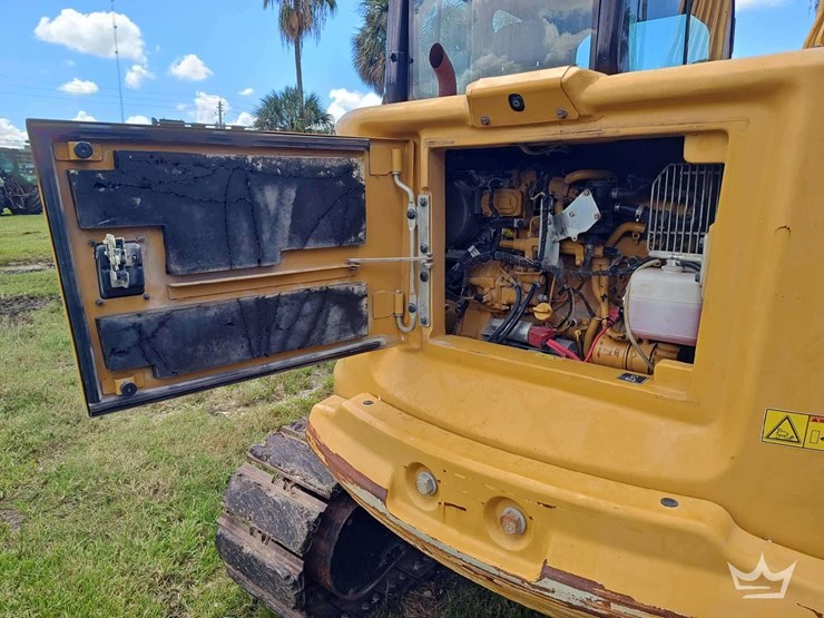 2021-caterpillar-308cr-image-16