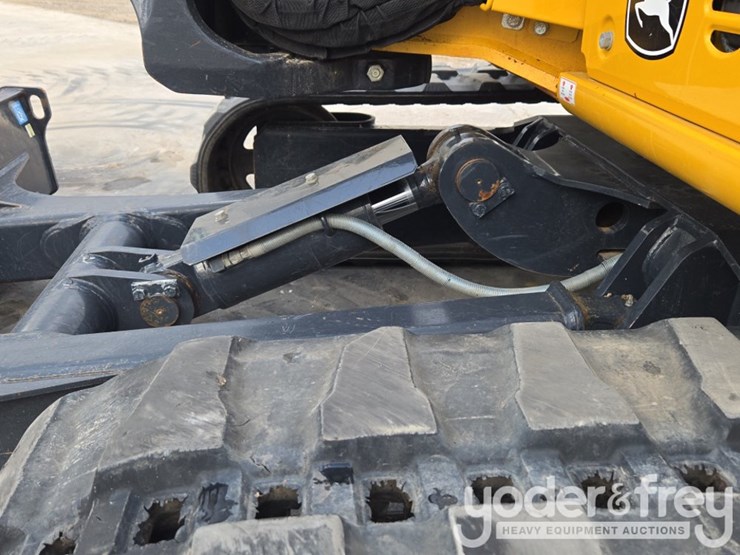 2020-deere-60g-image-26