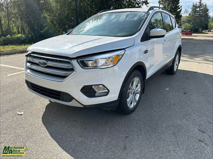 2018-ford-escape-image-1