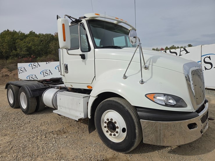 2015-international-prostar-image-7
