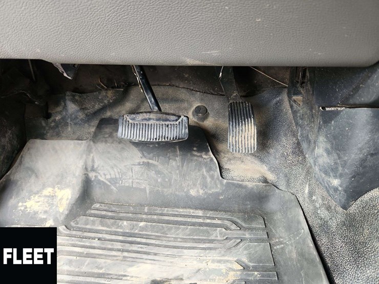 2022-ford-f250-image-9