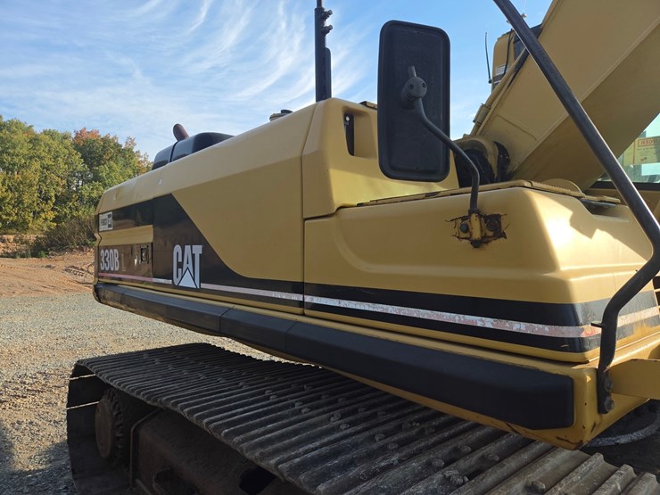 caterpillar-330b-image-35