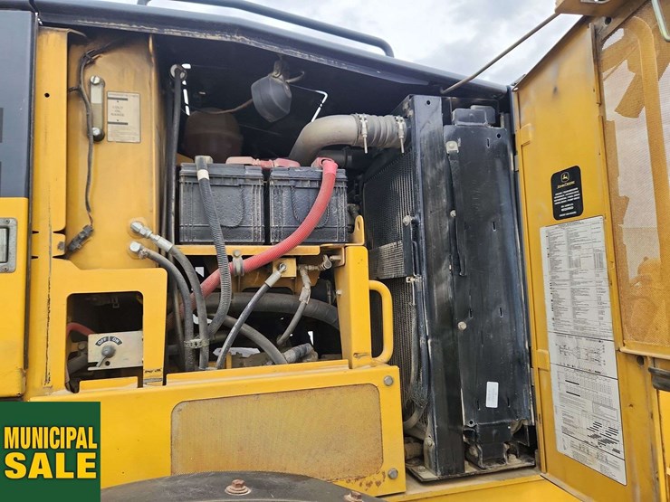 2012-deere-770gp-image-29