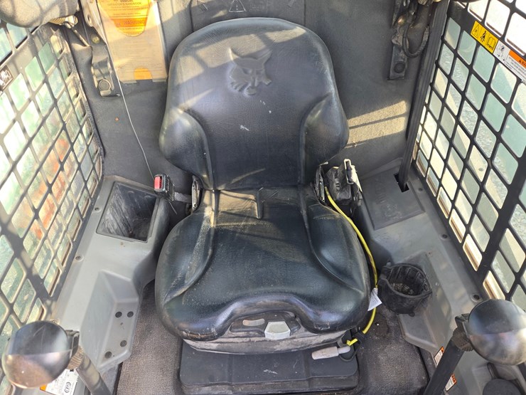 bobcat-s570-image-40