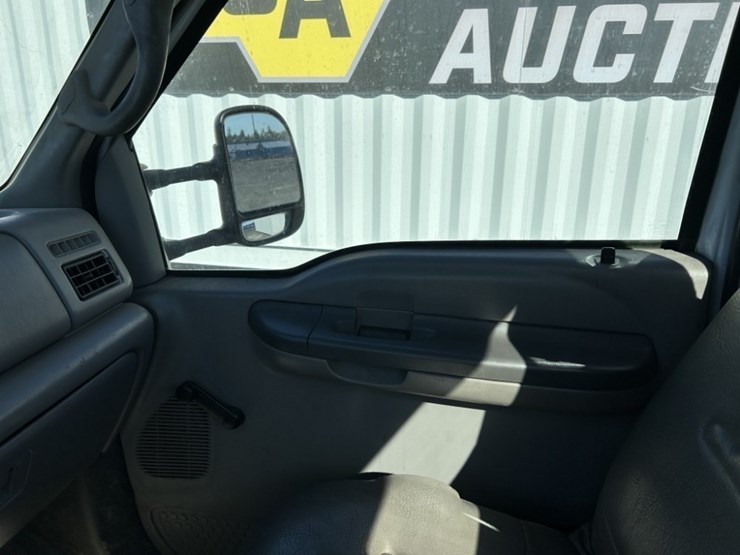 1999-ford-f350-image-18