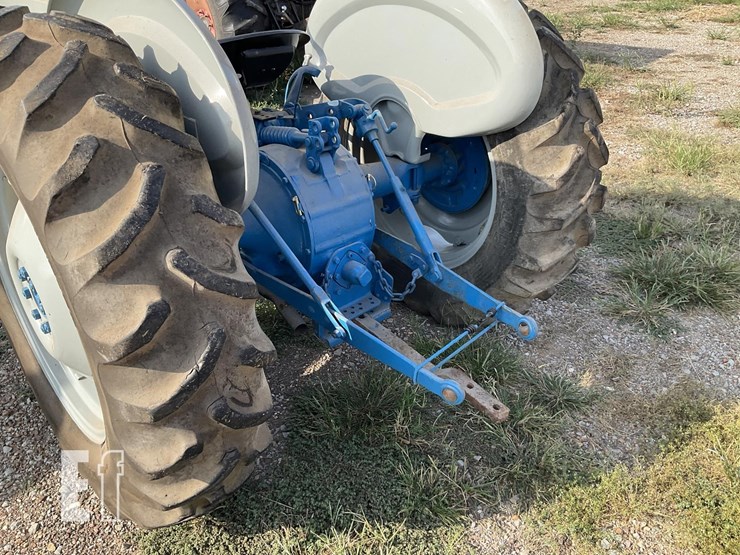ford-4000g-image-3